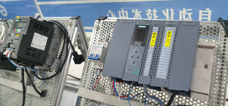 <b>1500實操設備</b>